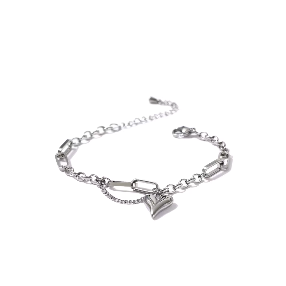 Romantic Heart Pendant Bracelet