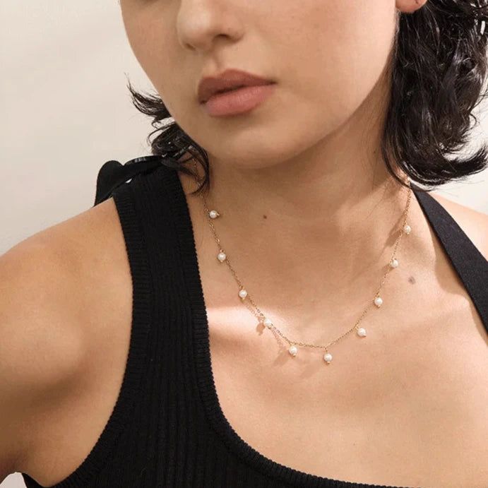 Shell Pearls Necklace