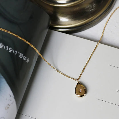 Satellite Necklace